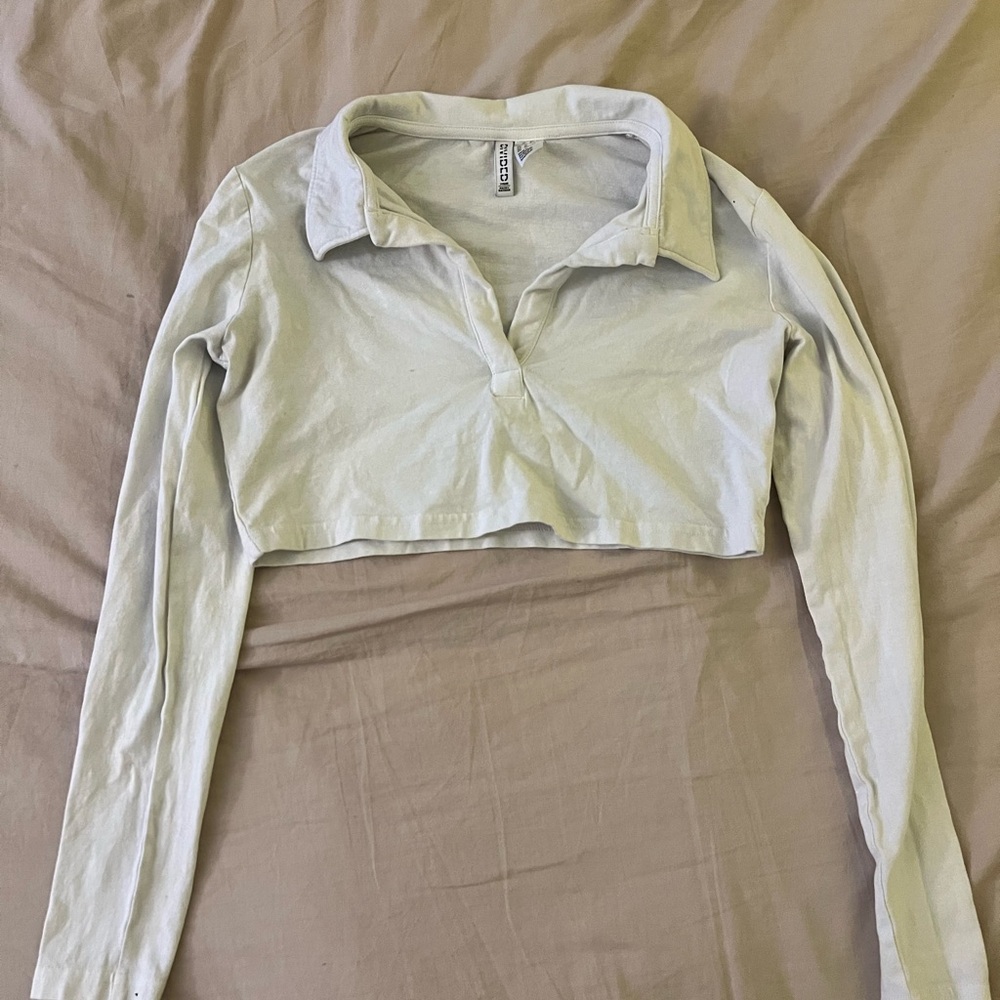 H&M Off-White Long Sleeve Crop Top